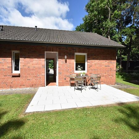 Farm Holiday Home In Damshagen With Garden คลุทซ์ ภายนอก รูปภาพ